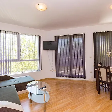 Strandzha Apartment Kiten (Burgas)